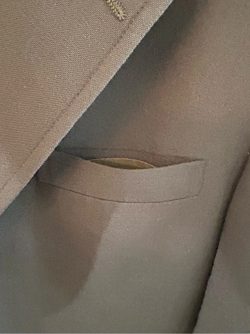 Brooks Brothers Vintage Men's Navy Blazer with Gold Buttons